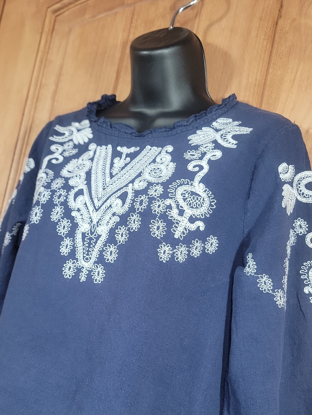 Mumianxiu Navy Blue Embroidered Peasant Top - Picture 2 of 12